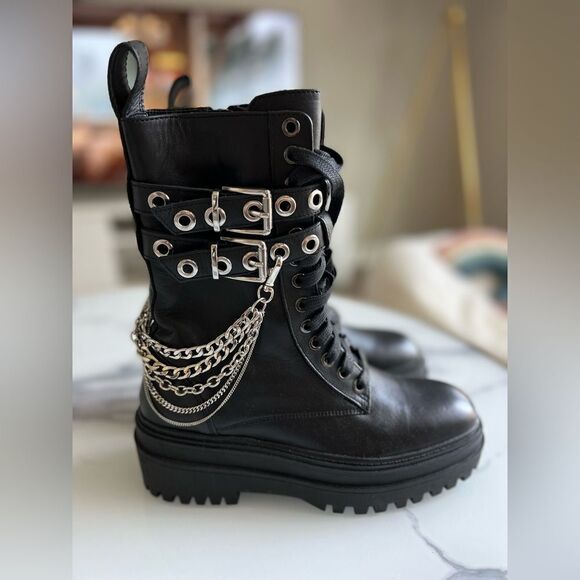 Zara‎ 100% Leather Black Moto Boots with Chain, Size 6 - Picture 4 of 6